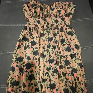 Women’s strapless cocktail dress